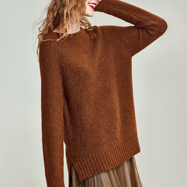 Autumn winter warm solid color crew neck soft women's knit pullover sweater