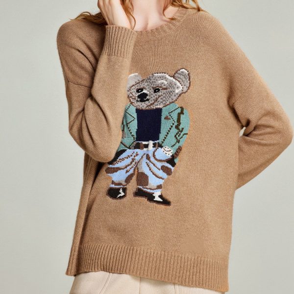 Little Bear Pattern Round Neck Knitted Sweater Women's Casual Loose Bottom Pullover